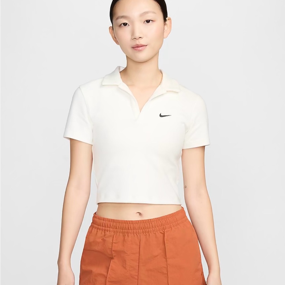 Nike Sportswear Essential Short-Sleeve Polo Top